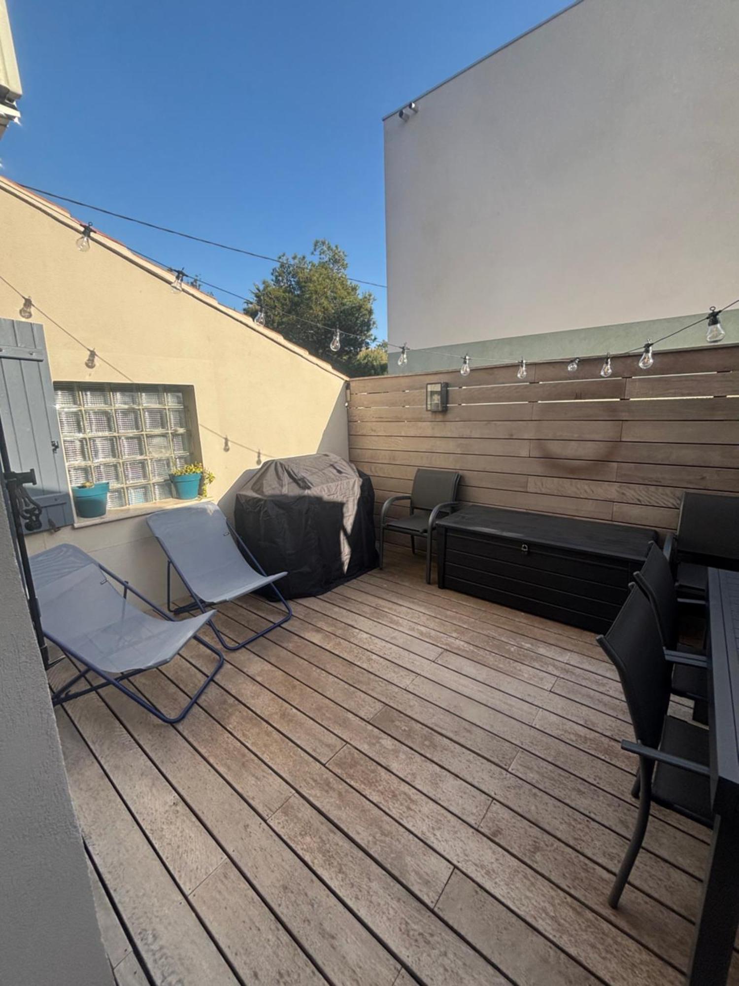 Appartement Les Flamants Roses La Capte T2 4 Personnes 200m De La Hyères